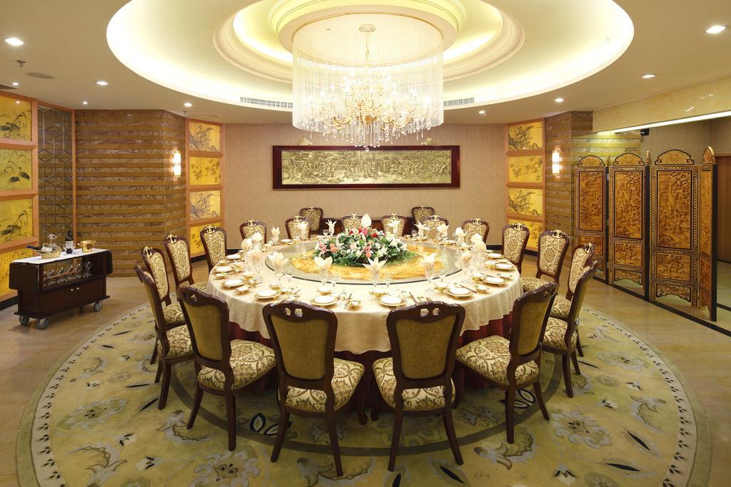 Guoxi Hotel Sanya Esterno foto