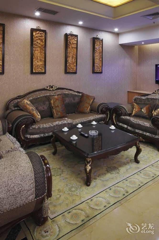 Guoxi Hotel Sanya Esterno foto